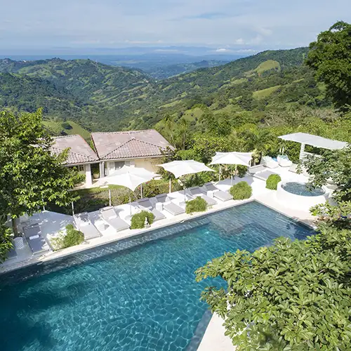 All Inclusive Resort pool in Costa Rica (c)The Retreat Costa Rica