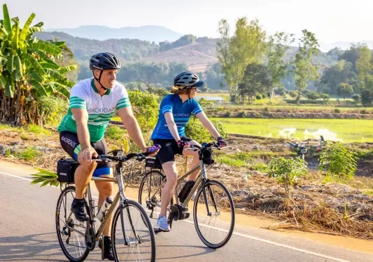 Cycling through Thailand (c)Backroads