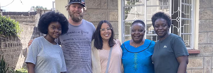 Visiting with local Kenyan homestay hosts